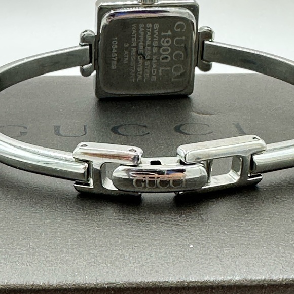 Gucci 1900L Watch - Picture 4 of 9